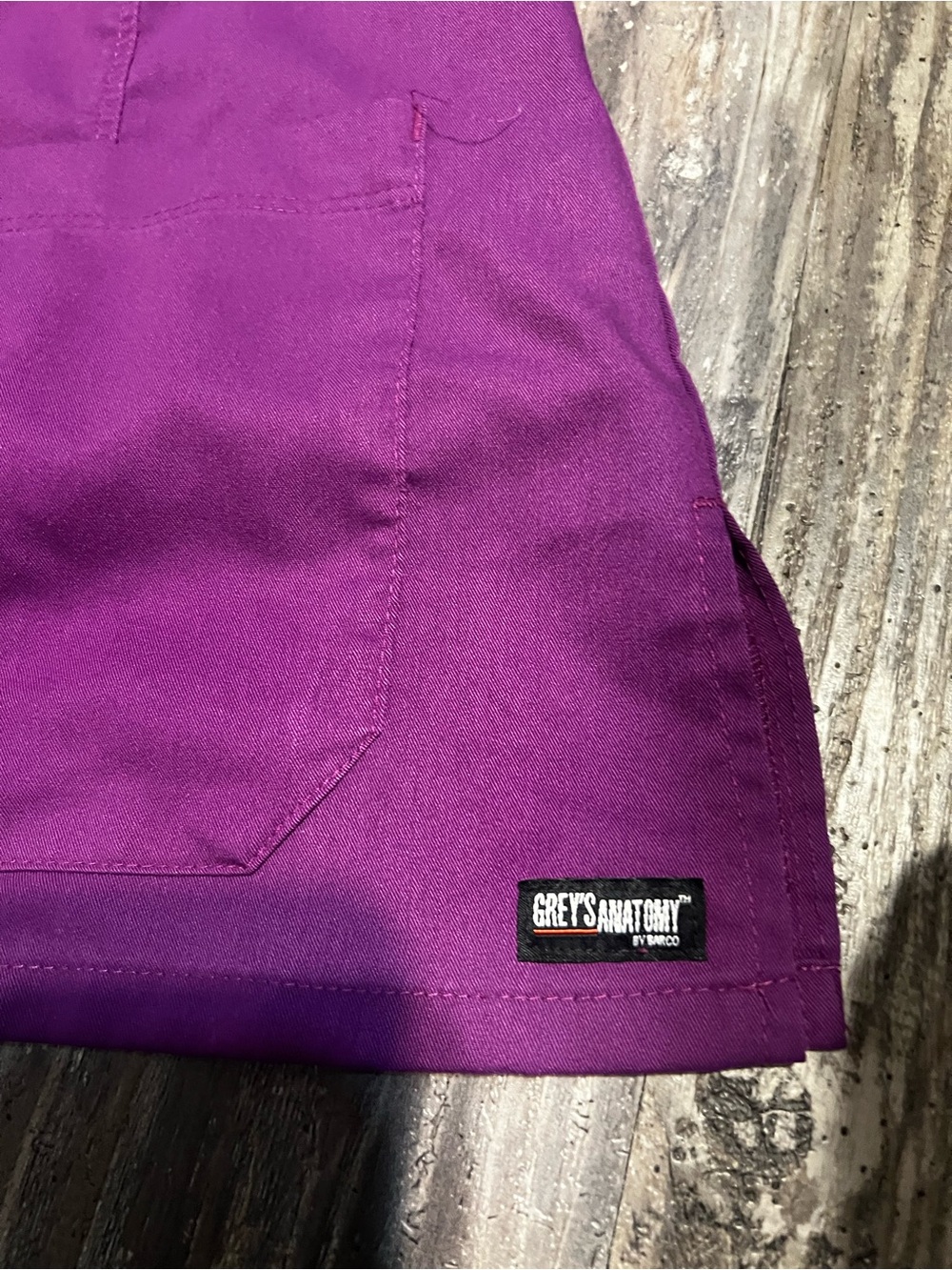 Women’s Grey's Anatomy Purple Medical Scrub Set- Pant-MP, Top-L - Picture 6 of 7